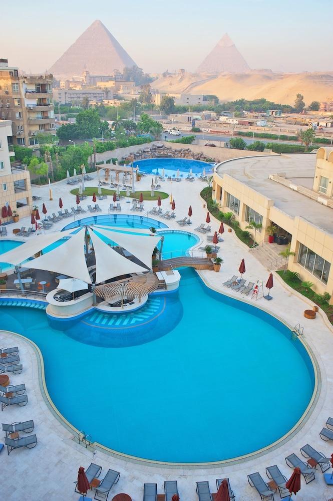 Le Meridien Pyramids Hotel & Spa Gíza Kültér fotó